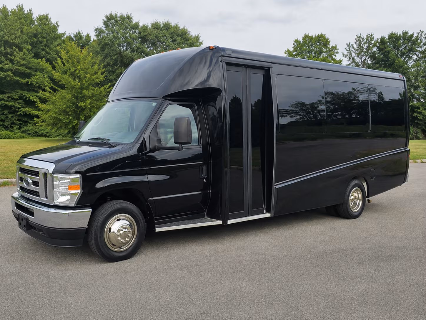 round rock bus rentals